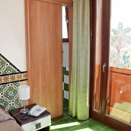 Hotel Riva Del Sole 3*