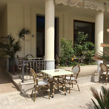 Riva Del Sole 3*