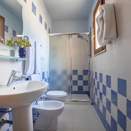 Hotell Riva Del Sole 3*