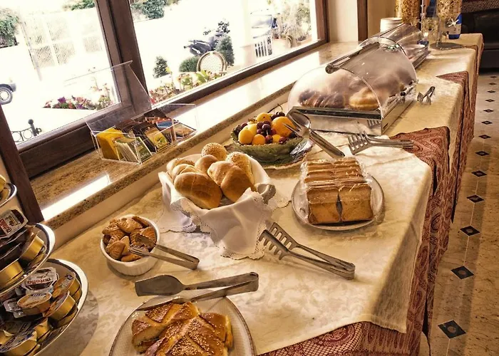 Hotel Riva Del Sole